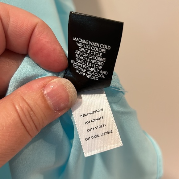 TORRID Georgette Twist Surplice Flutter Sleeve Blouse NWT Size PLUS 2X - Picture 8 of 13